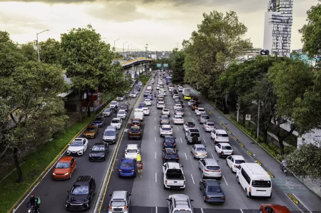 CDMX y Edomex aplican Hoy No Circula este 2 de mayo de 2026