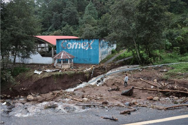 Lluvias dejaron 935 casas destruidas en Puebla y miles de familias afectadas