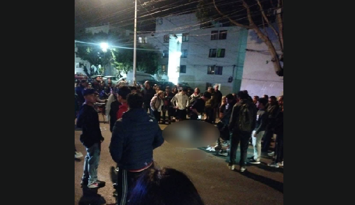 Muere adolescente tras estrellar su moto en La Flor
