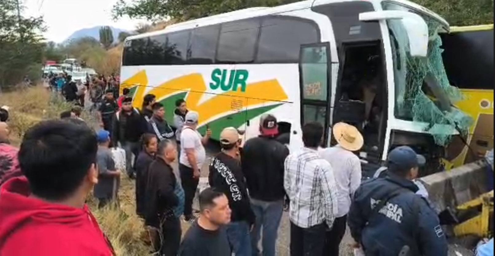 Dos personas muertas deja accidente en la carretera Tlapa-Puebla