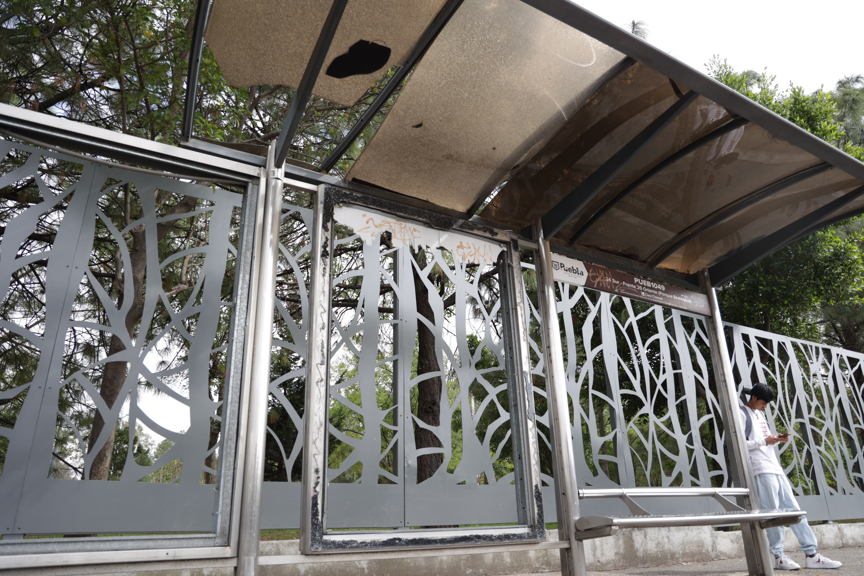 Hasta enero del 2026 se publicará licitación para paraderos en Puebla 