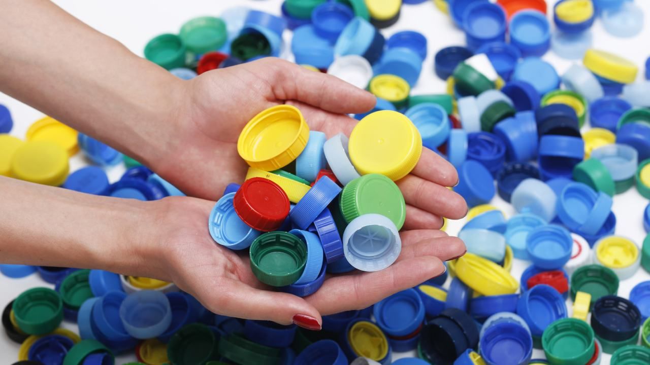 Tapitas por la educación, la campaña de la BUAP que promueve el reciclaje 