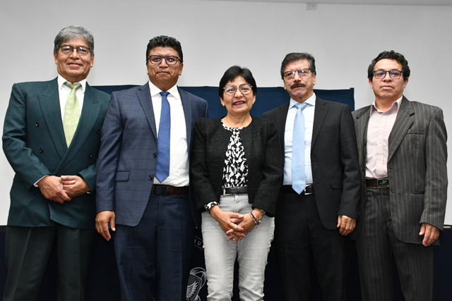 Juan Alberto Vázquez rinde su Primer Informe al frente de Economía BUAP
