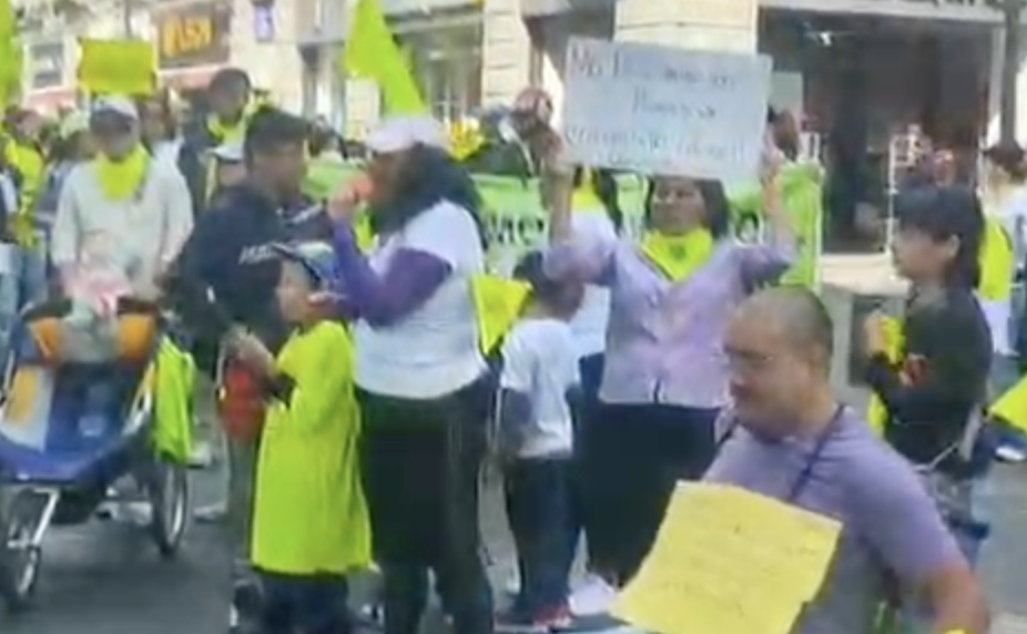Personas con discapacidad solicitan diálogo al Ayuntamiento de Puebla tras marcha en el Centro