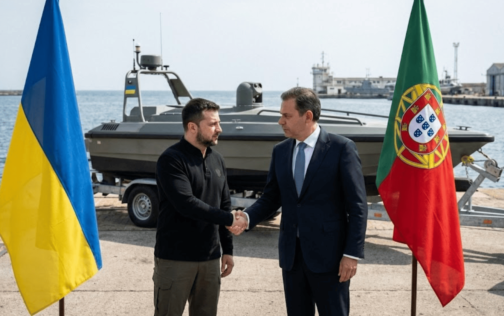 Ucrania y Portugal acuerdan fabricar juntos drones marítimos contra la amenaza rusa