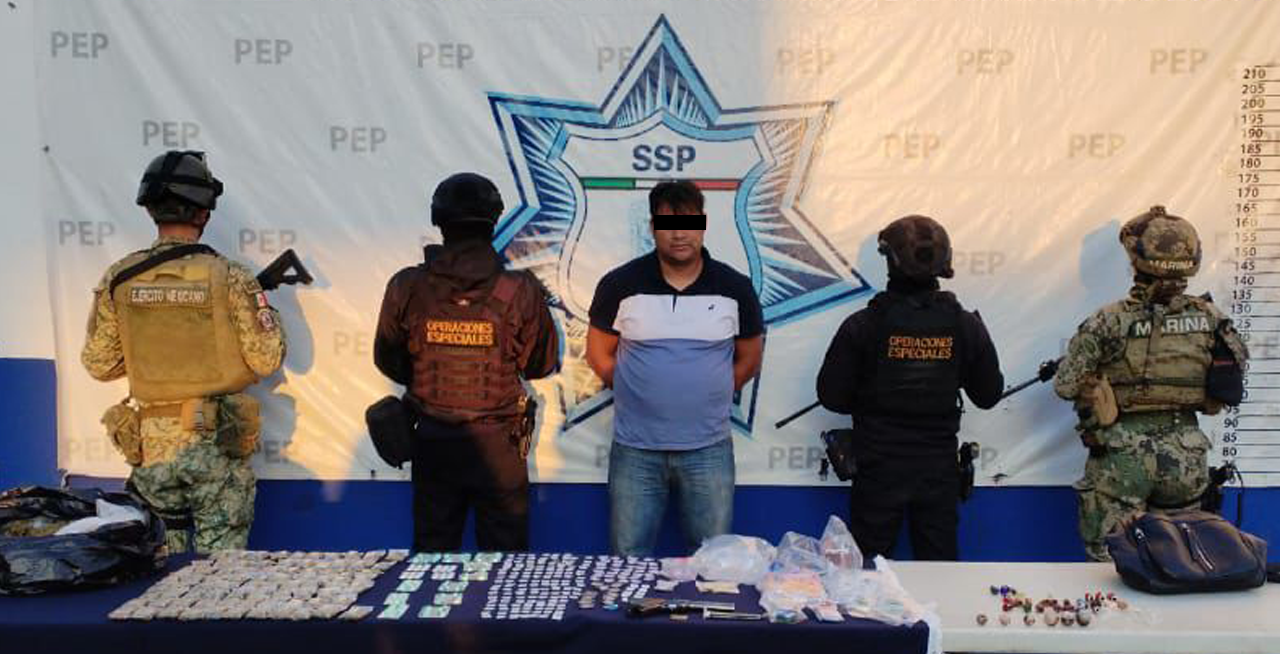 Cae Samuel en Acajete con 270 dosis de droga