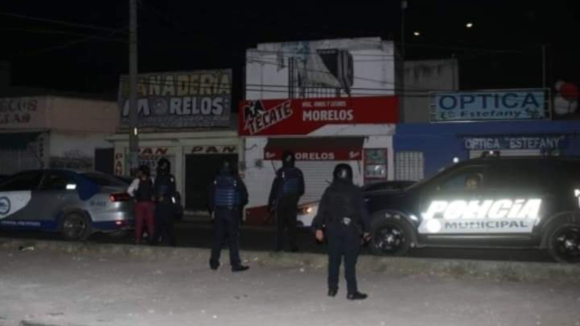 Vecinos en Tlacotepec denuncian a policías por no responder a emergencias