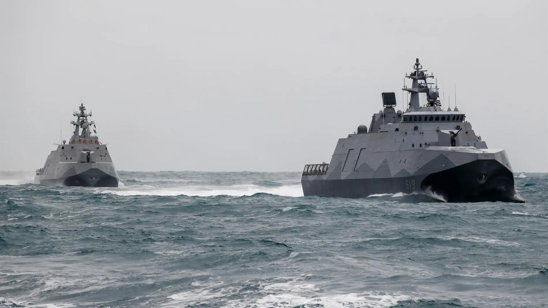 Por amenazas de EU, China desplegó 6 aviones y 9 buques cerca de Taiwán