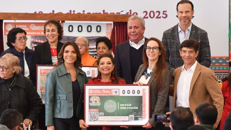 Lotería Nacional presenta Álbum Retro conmemorativo rumbo al Mundial 2026