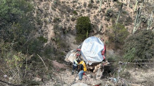 Accidente vial provoca cierre parcial en la carretera Tehuacán–Huajuapan