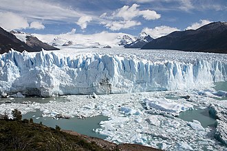 Gobierno de Milei plantea modificar la Ley de Glaciares para abrir paso a la minería