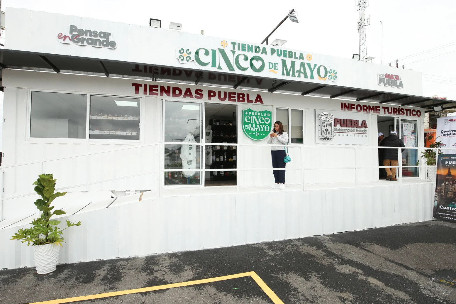 Armenta genera marcas para impulsar la economía local de Puebla