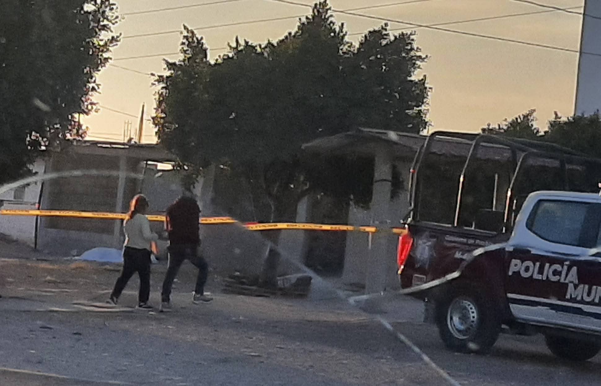 Hallan cuerpo de hombre cerca del Mercado El Moralillo en Tepexi de Rodríguez 