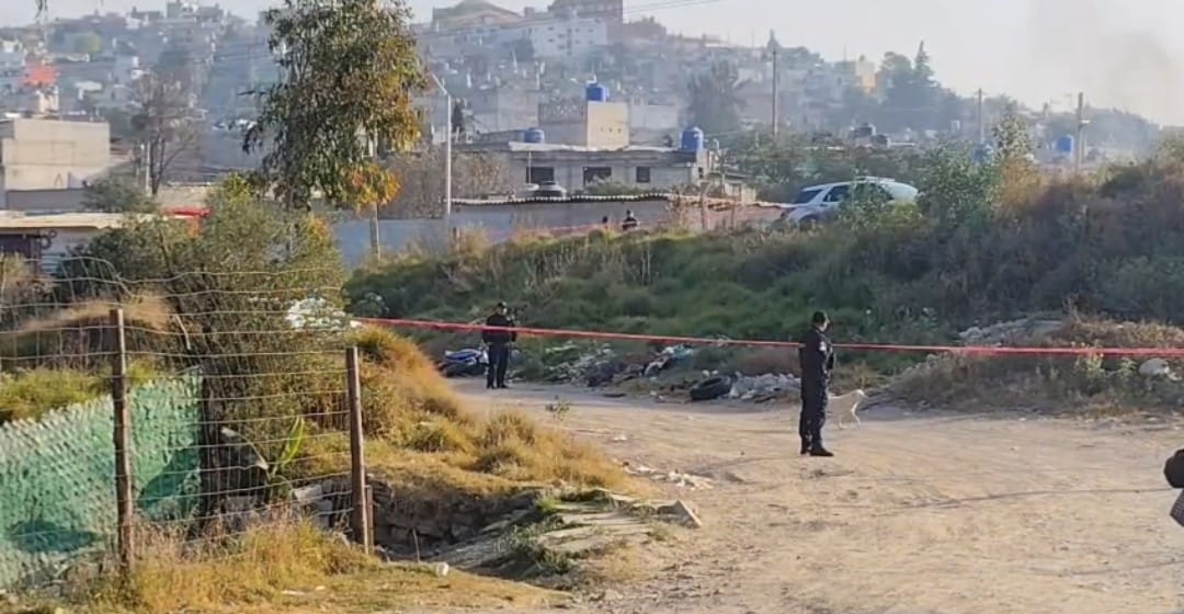 Ejecutan a motociclista en San Pablo Xochimehuacan