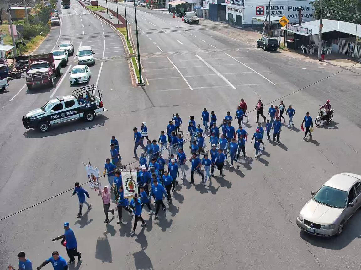 Más de 100 peregrinaciones pasan por carreteras de Izúcar
