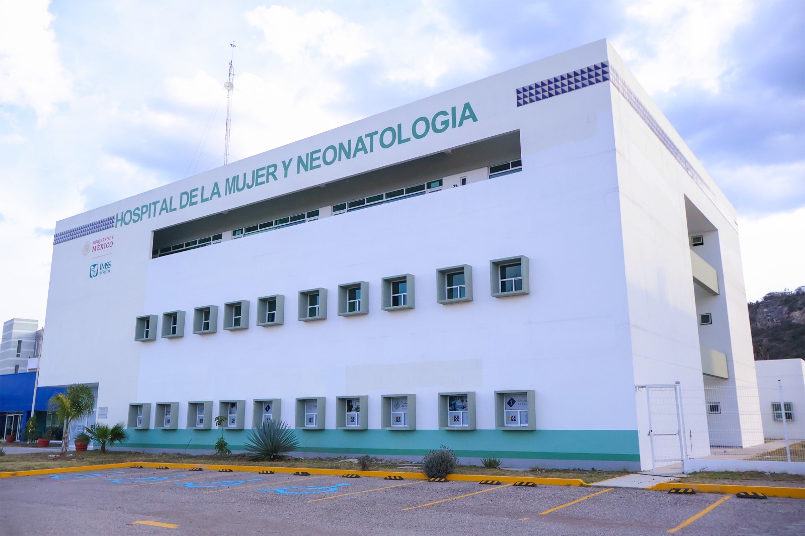 Piden a la CNDH atraiga caso de la muerte de mujer indígena de Coyomeapan en Hospital de la Mujer