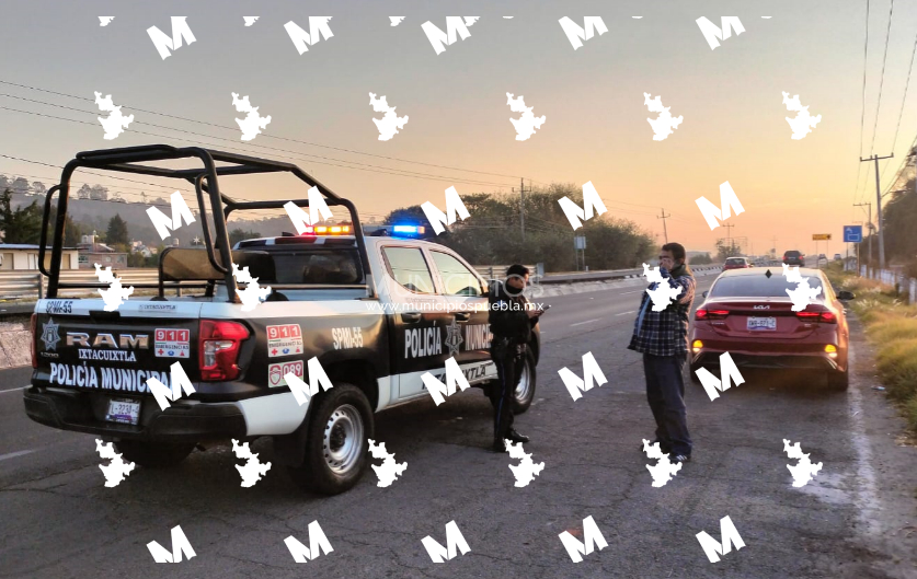 Asaltan a pasajeros de camión de ATHA en la autopista Tlaxcala-Texmelucan.