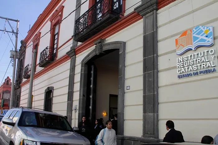 Corren investigaciones por red de corrupción en Catastro y Registro Público, anuncia Armenta 