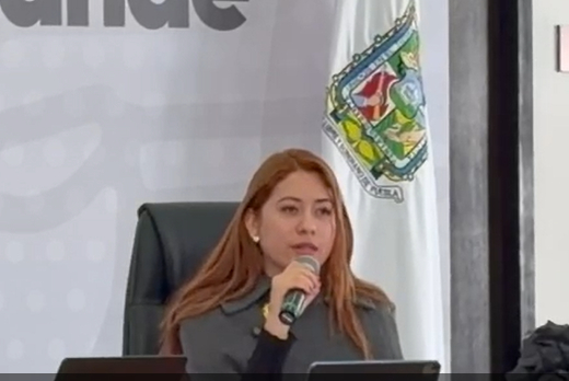 Anuncian encendido del árbol navideño y cena gratuita en el Centro Expositor de Puebla