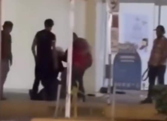 Golpean a un viene viene en las inmediaciones de plaza comercial El Paseo en Tehuacán