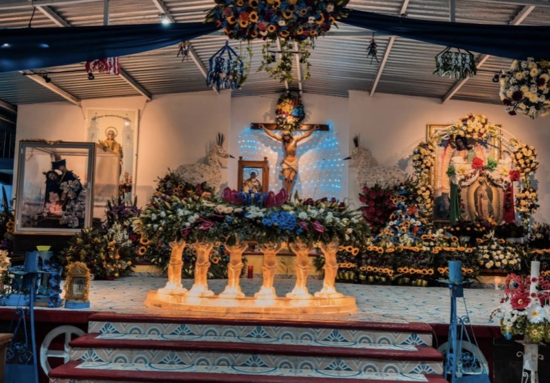 Celebran a San Juan Apóstol y Evangelista en Calmeca 