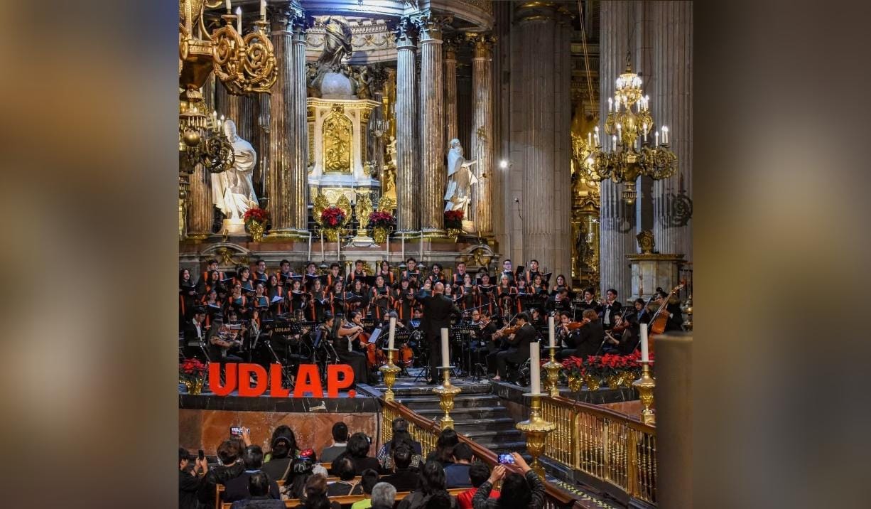 Asiste al Concierto Navideño de la UDLAP en la Catedral de Puebla 
