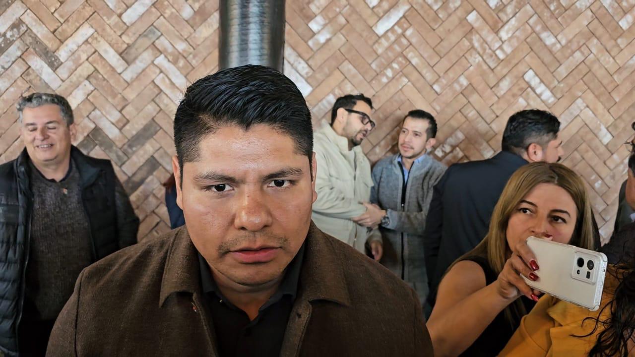 Seguridad, orden en juntas auxiliares y bienestar, prioridades del 2026: Omar Muñoz