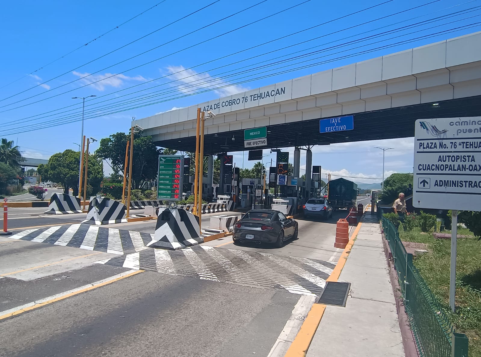 Avicultores gestionarán ampliación de la autopista Amozoc-Esperanza a 4 carriles