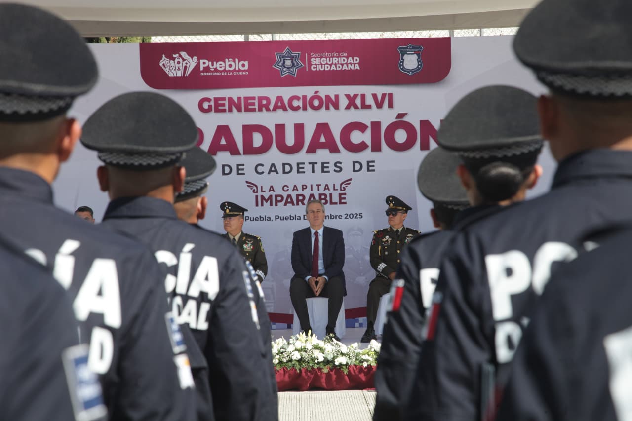 Encabeza Chedraui graduación de cadetes de la Academia de Formación y Profesionalización Policial de la SSC