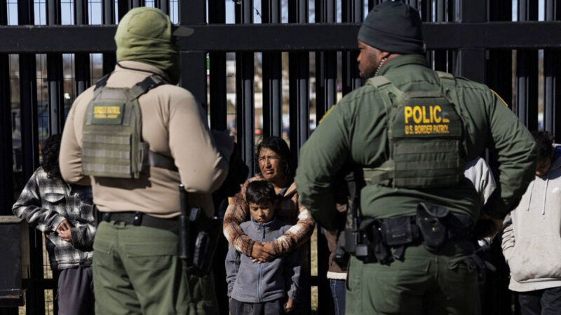 Por temor a redadas, migrantes deciden no volver a Estados Unidos después de navidad 