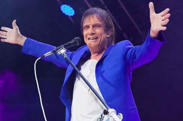 Roberto Carlos sobrevive a accidente con su Cadillac en Gramado, Brasil