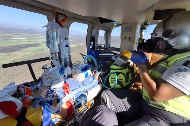 Con traslado aéreo, Gobierno de Puebla garantiza atención especializada a joven lesionado