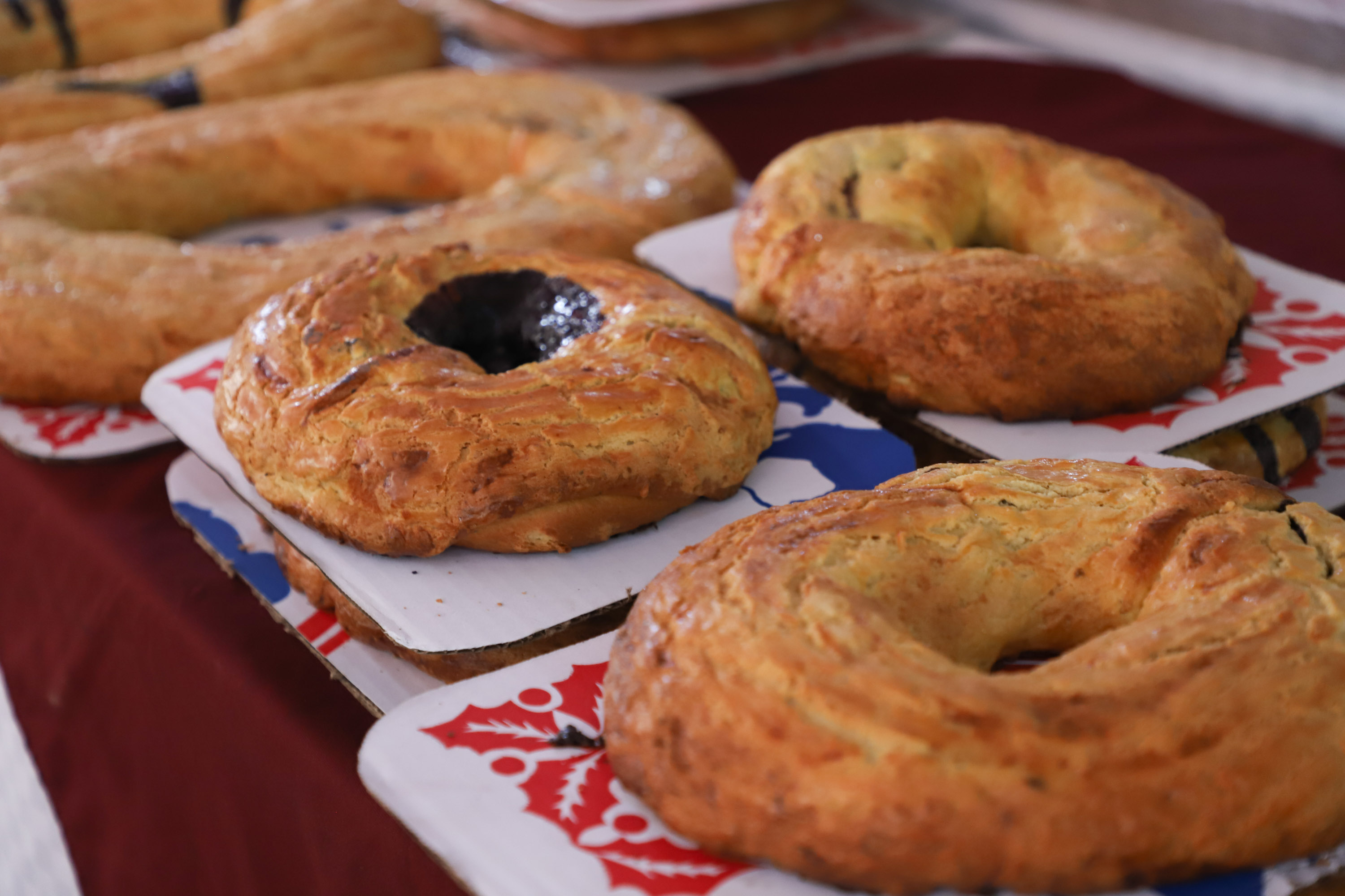 Desde 90 hasta los 700 pesos, encontrarás Rosca de Reyes en el Parque del Carmen