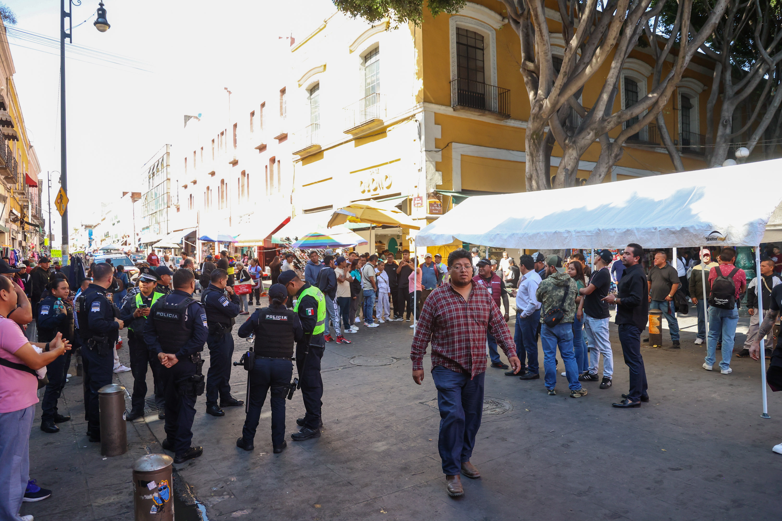 VIDEO Ayuntamiento de Puebla permanece Operativo en la 8 Poniente