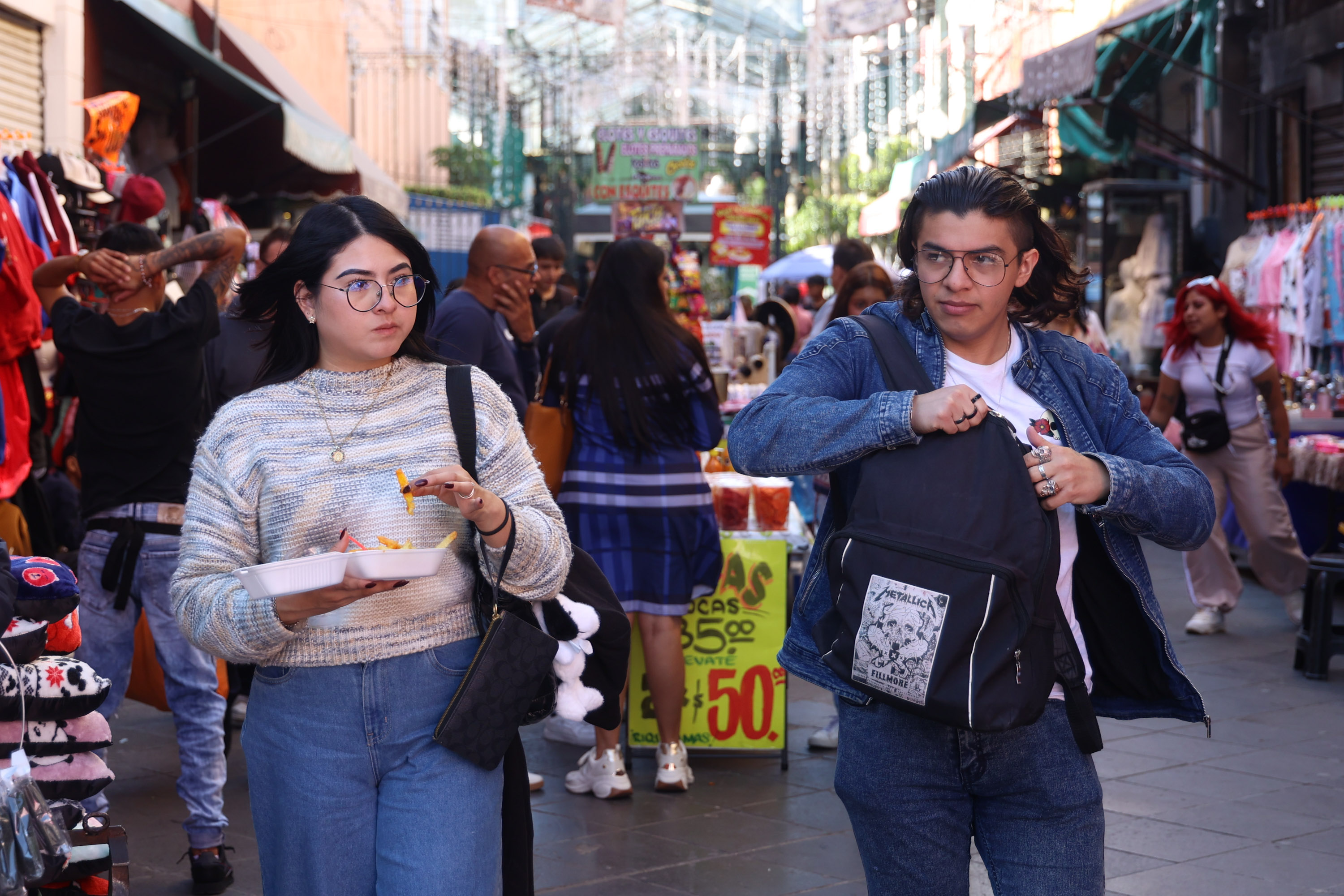 VIDEO Poblanos disfrutan último fin de vacaciones en el Centro Histórico