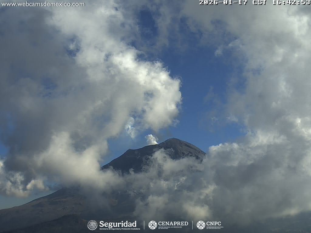 Popocatépetl registra solo cuatro exhalaciones en 24 horas