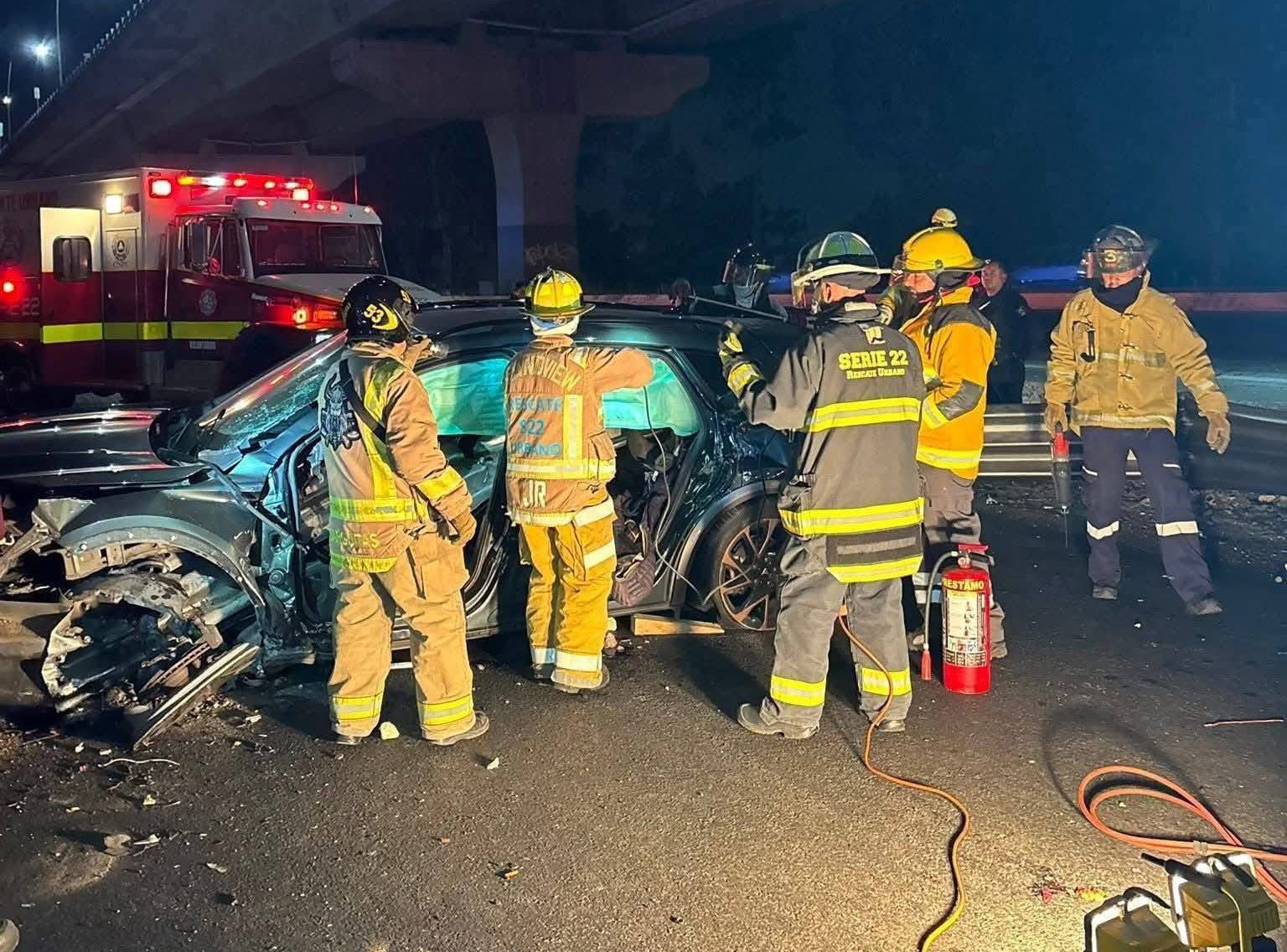 Fallece automovilista en la autopista México-Puebla, a la altura de San Felipe