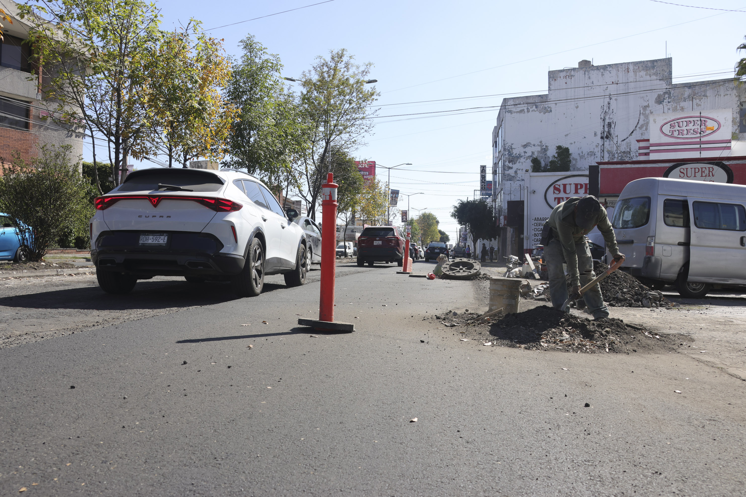 Avanza rehabilitación en la 24 Sur en la ciudad de Puebla