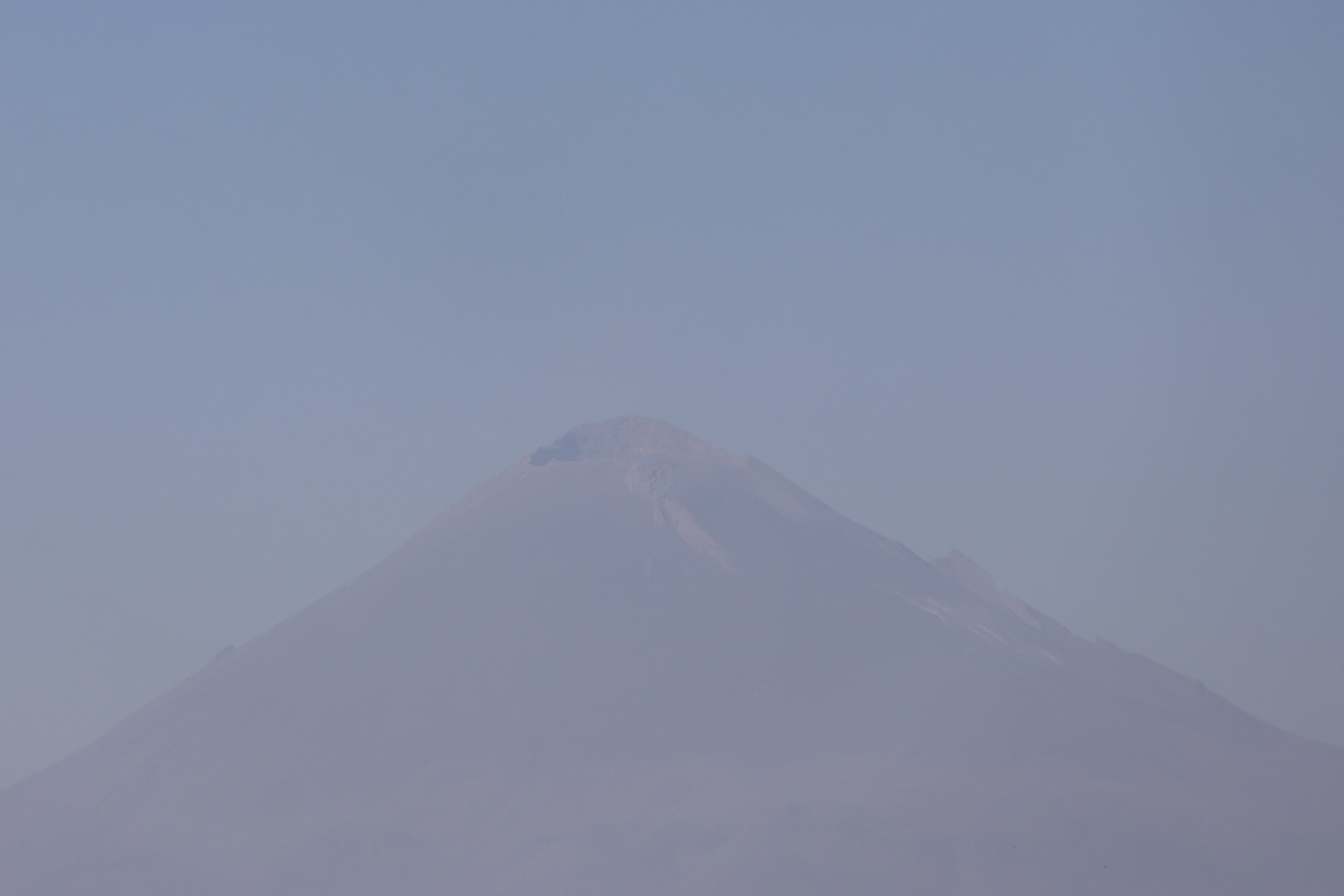 VIDEO El Popocatépetl se mantiene por segundo día consecutivo en calma