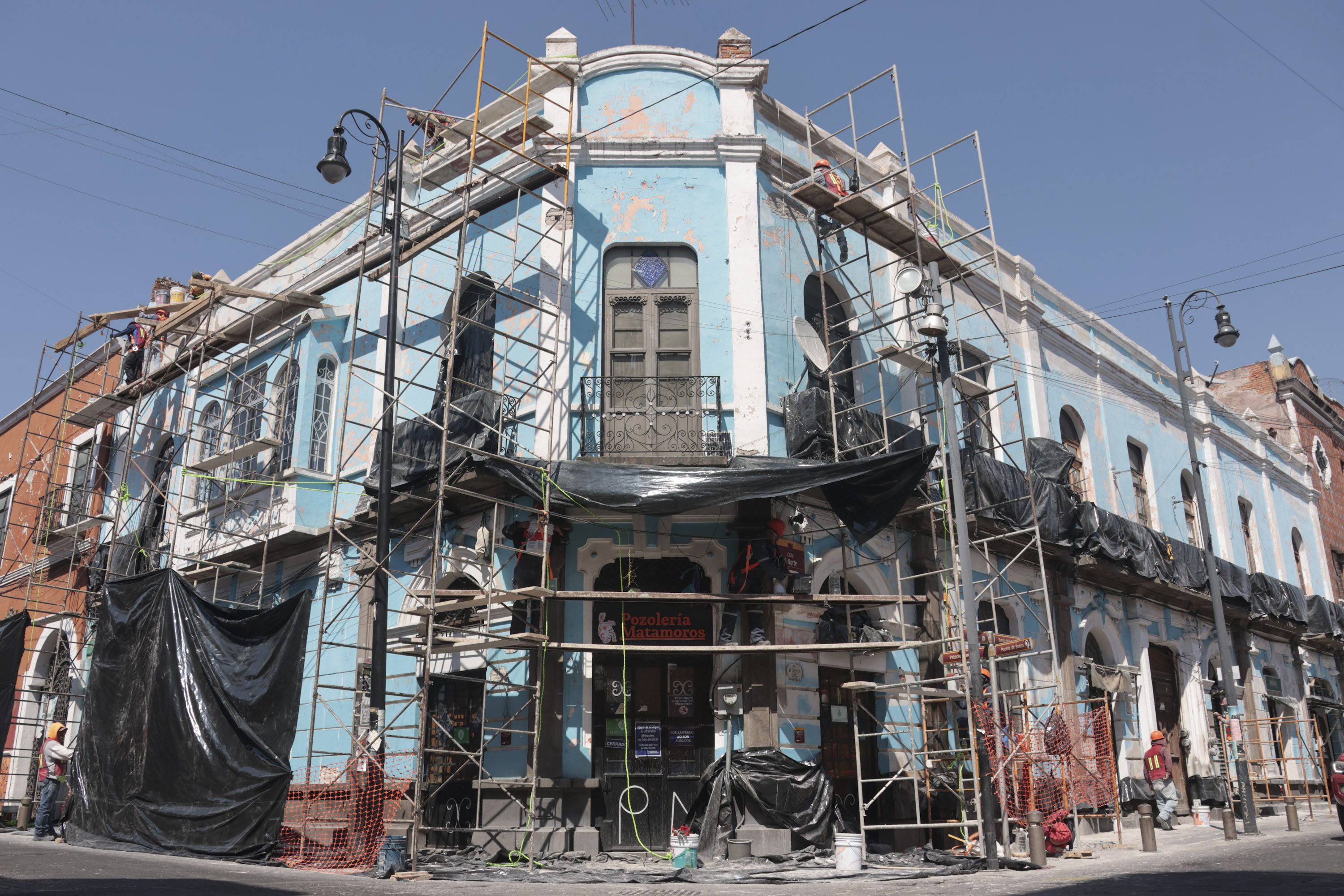 VIDEO Realizan remodelación en inmuebles del Centro Histórico de Puebla