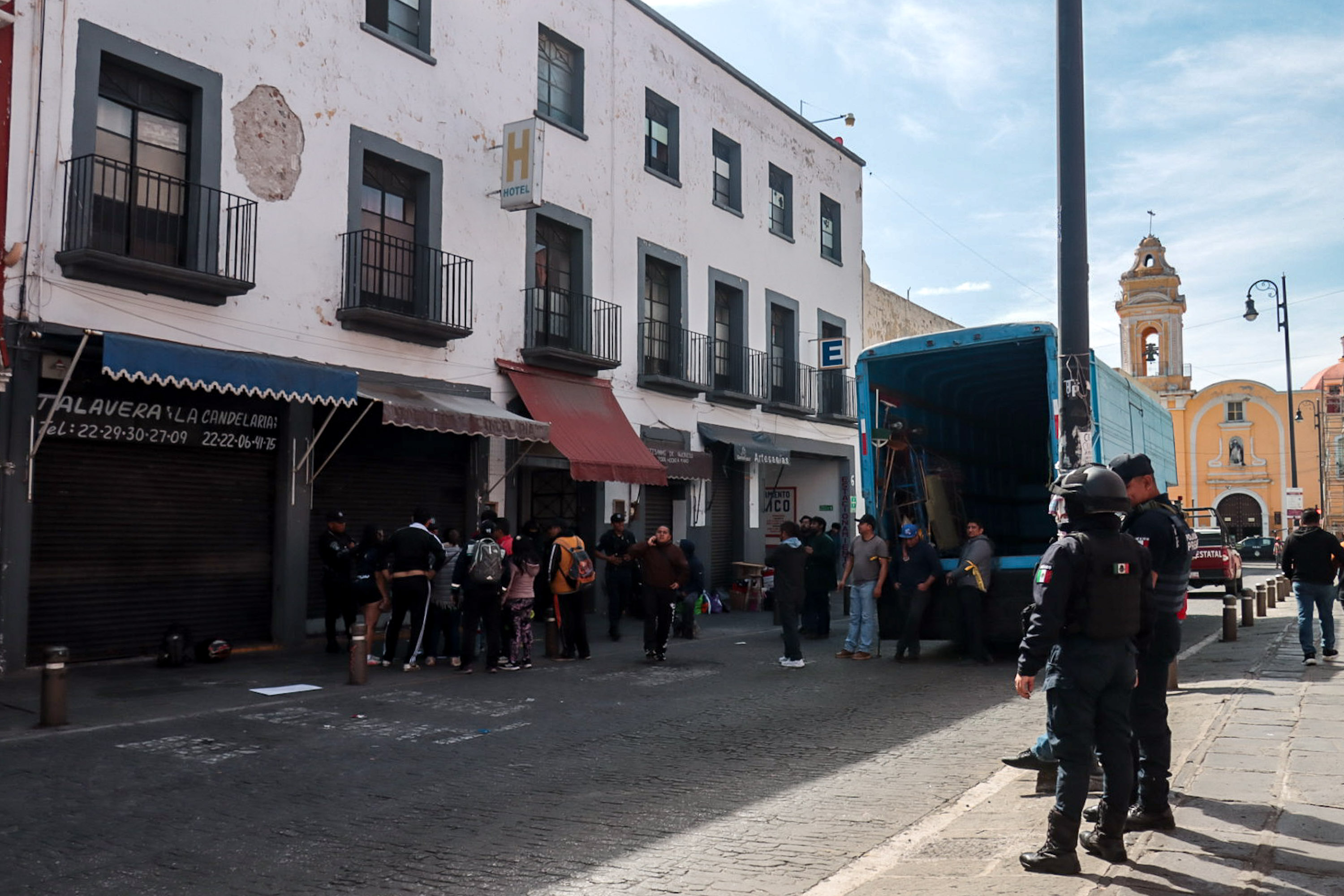 VIDEO Realizan desalojo en hotel del Centro Histórico de Puebla