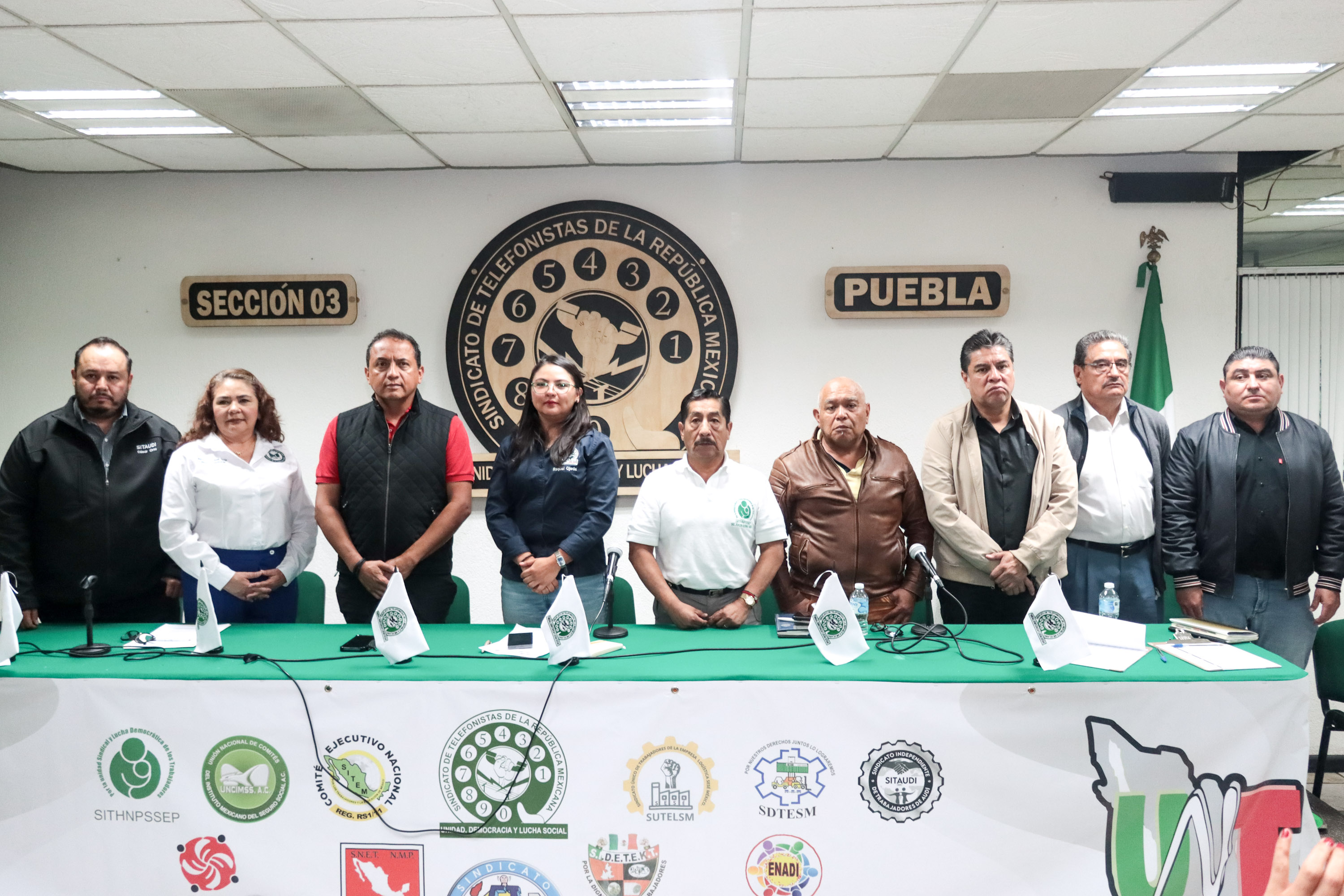 VIDEO Sindicatos de trabajares anuncian marcha por los derechos laborales en Puebla