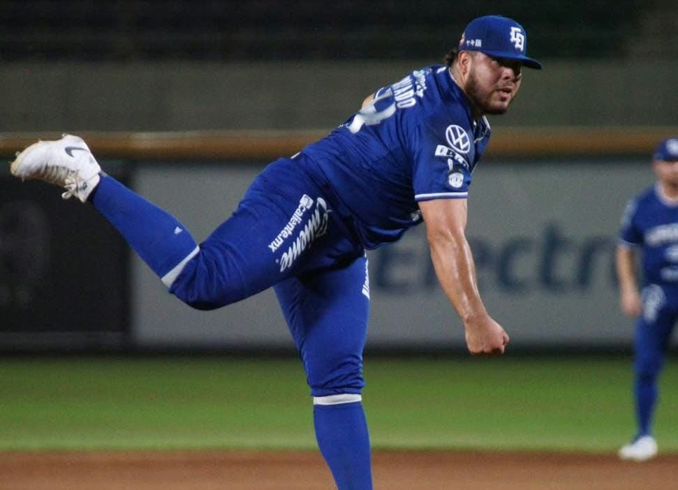 Actividad de los peloteros de Pericos de Puebla en las Ligas Invernales