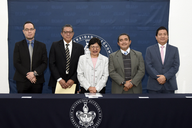 Rectora Cedillo preside Informe de Labores en la Facultad de Ciencias de la Electrónica
