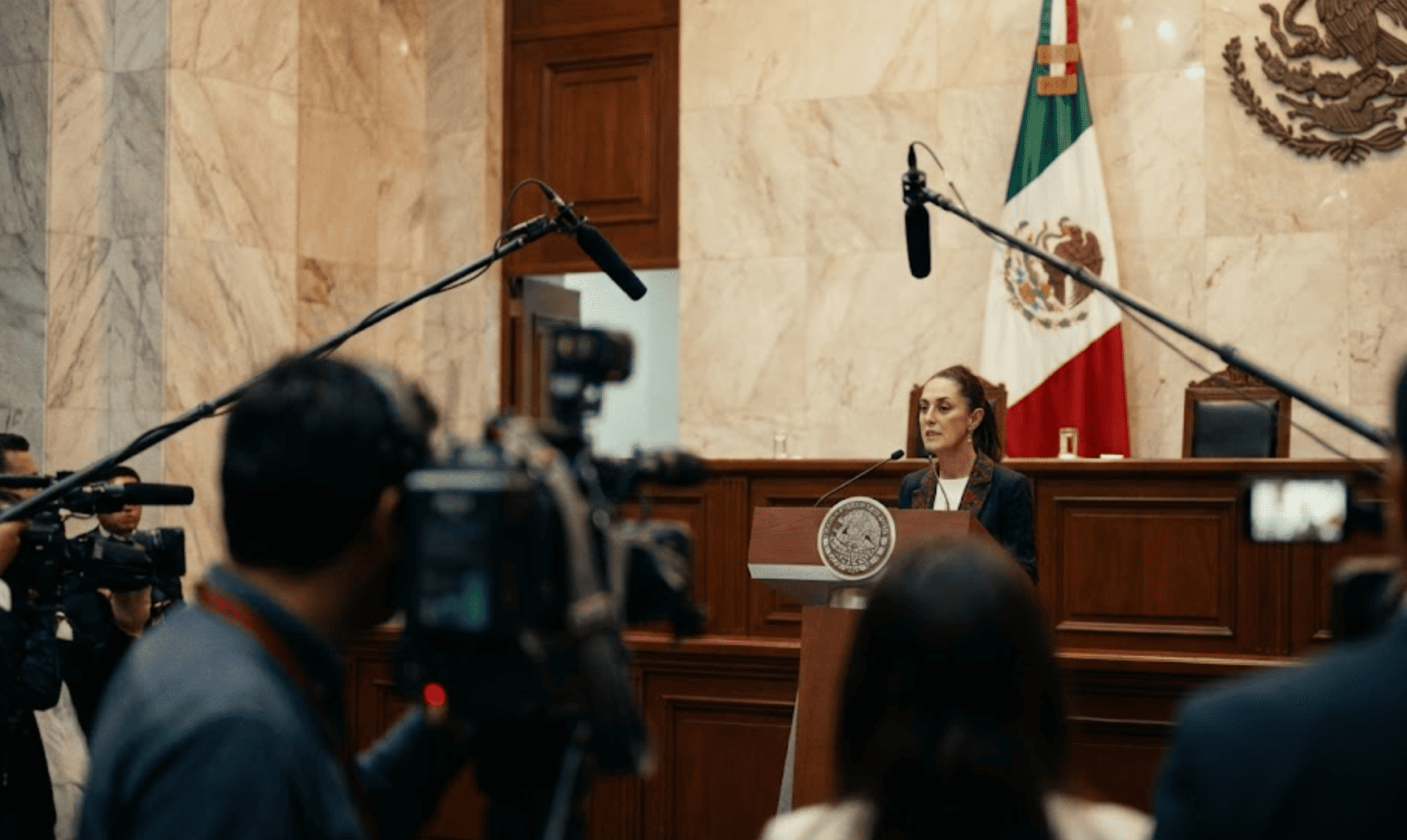 Sheinbaum plantea a México como puente diplomático entre Estados Unidos y Cuba