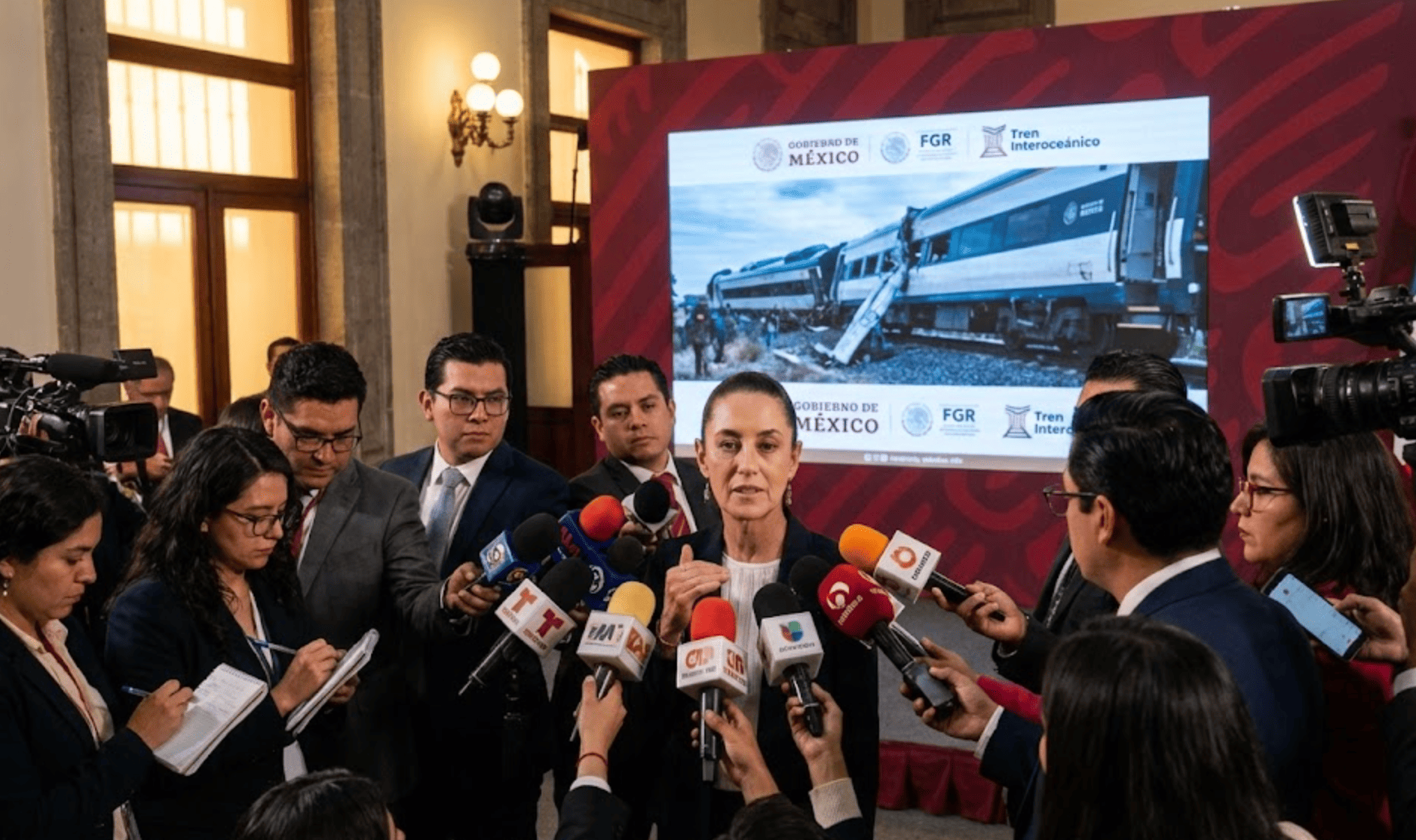 Sheinbaum aclara que Gonzalo López Beltrán tuvo solo un cargo honorífico en el Tren Interoceánico