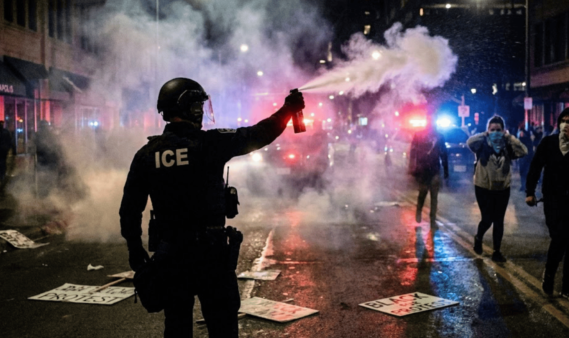 Prohíben uso de gas lacrimógeno en redadas del ICE tras muerte de mujer en Minneapolis