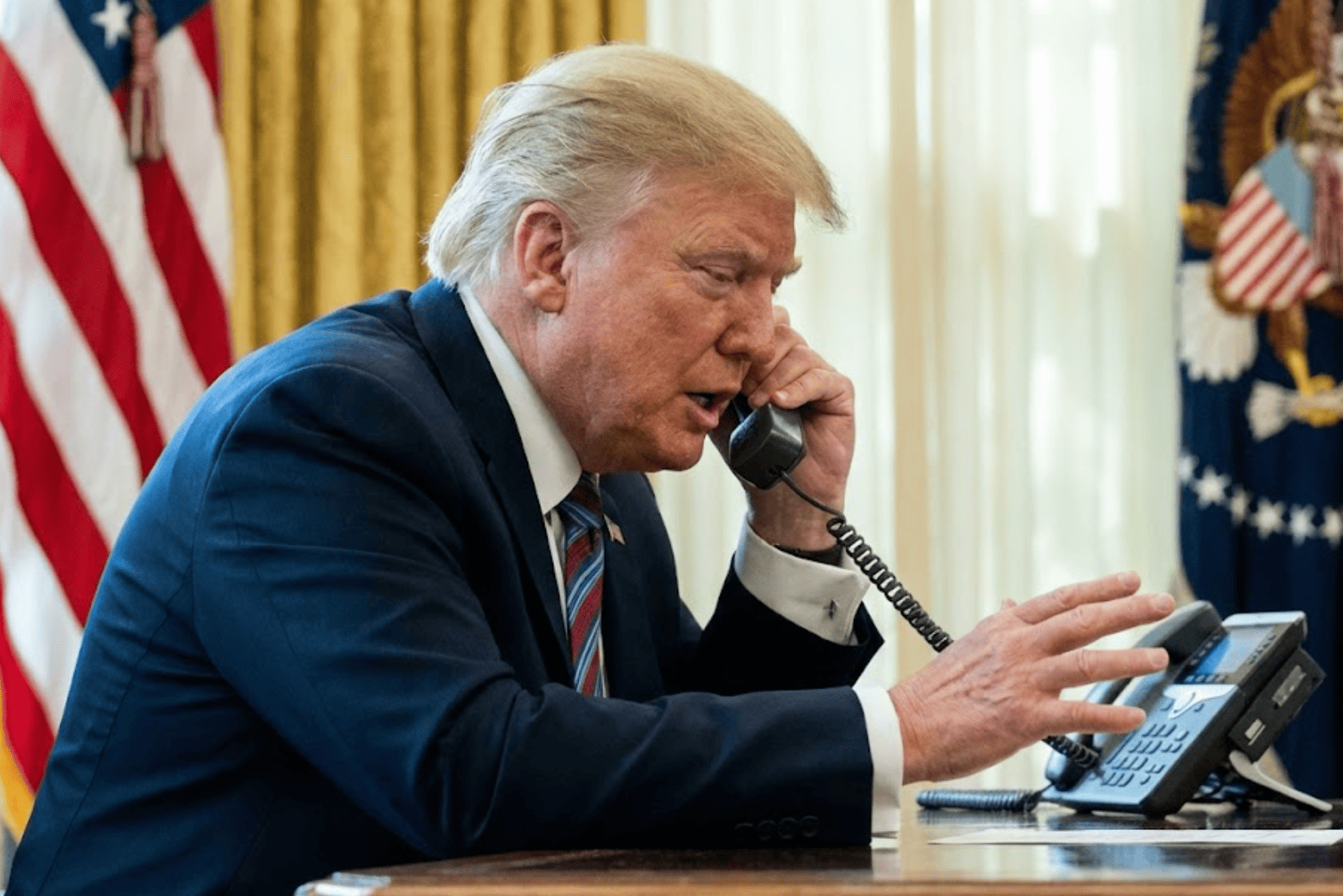 Trump elogia a Sheinbaum tras llamada muy productiva y abre puerta a reuniones