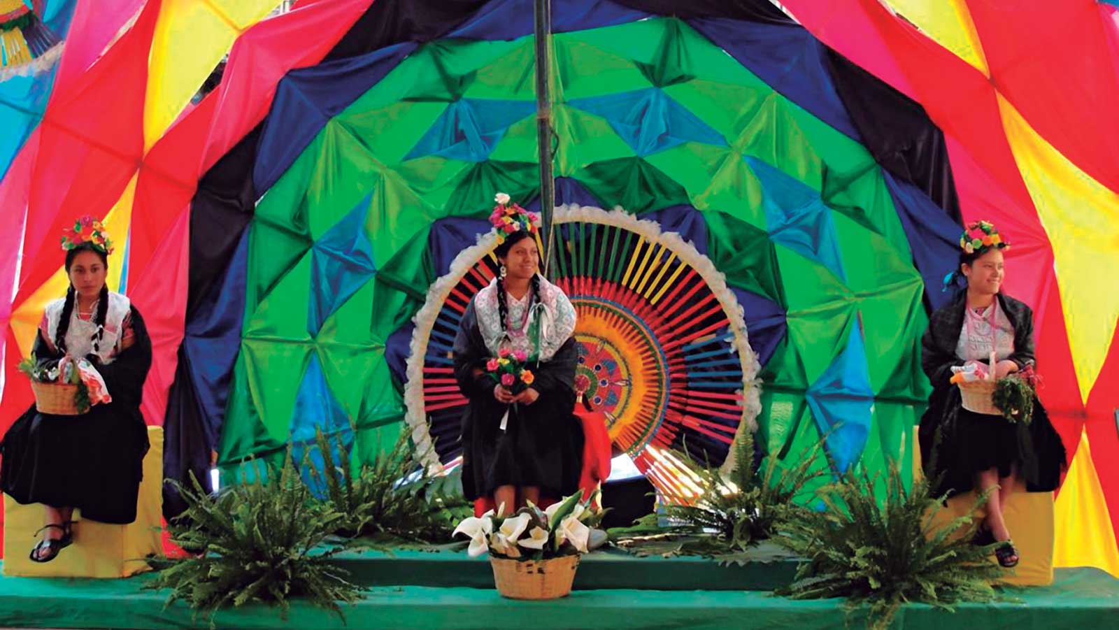 Esta podría ser la cartelera del Teatro del Pueblo en la Feria de las Flores 