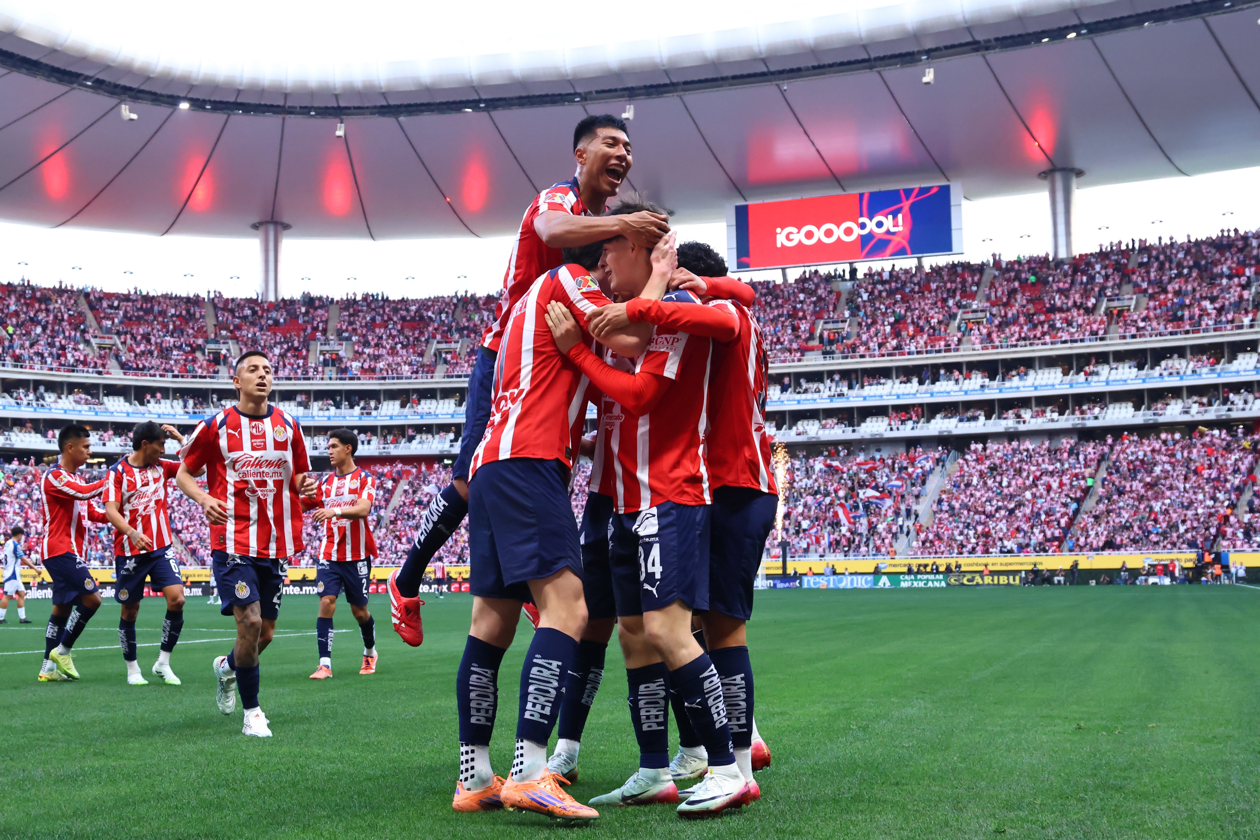 VIDEO Chivas se estrena con victoria en el Clausura 2026